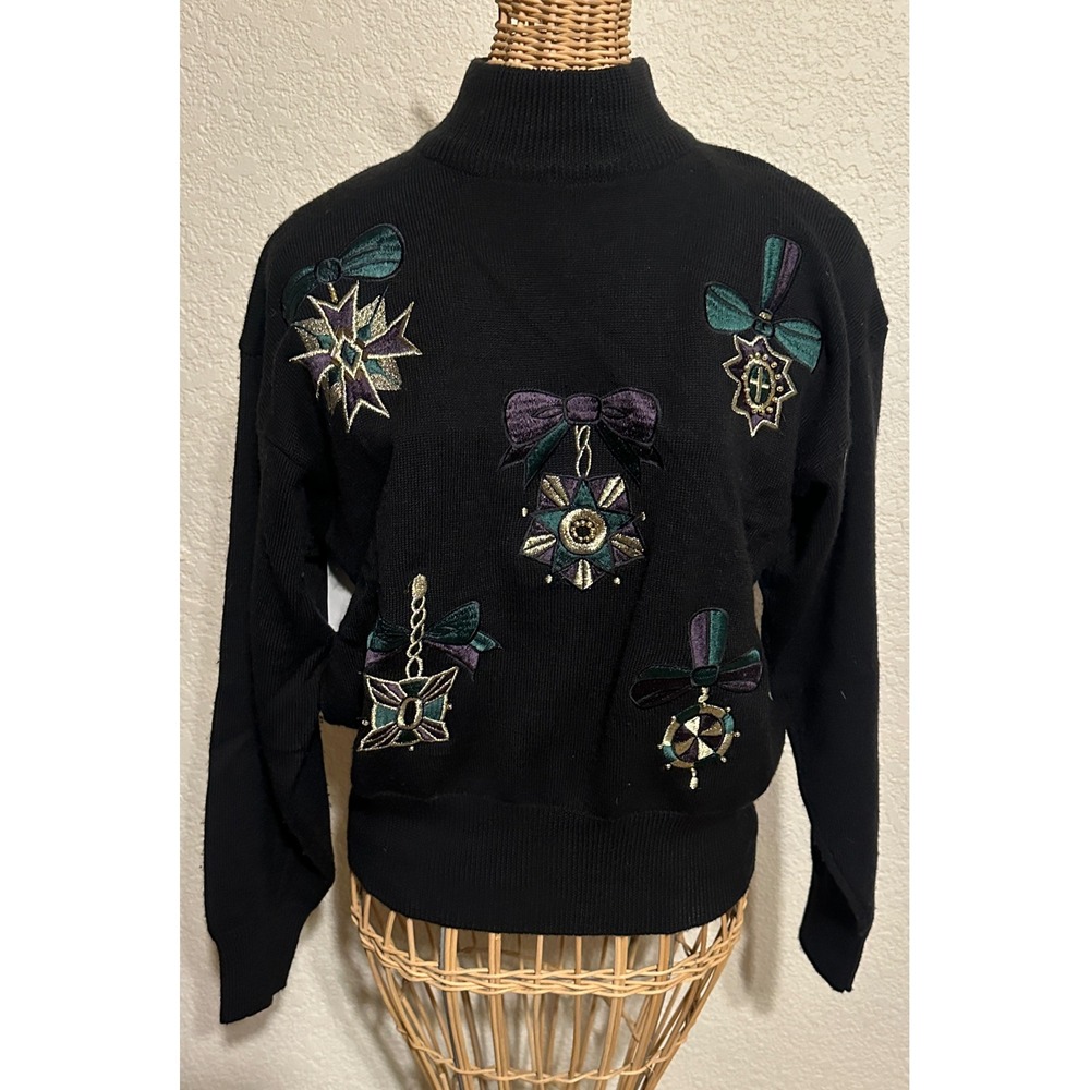 Suzelle Vintage Black 100% Wool Embroidered Medal Bow Mock Neck Sweater Mens M